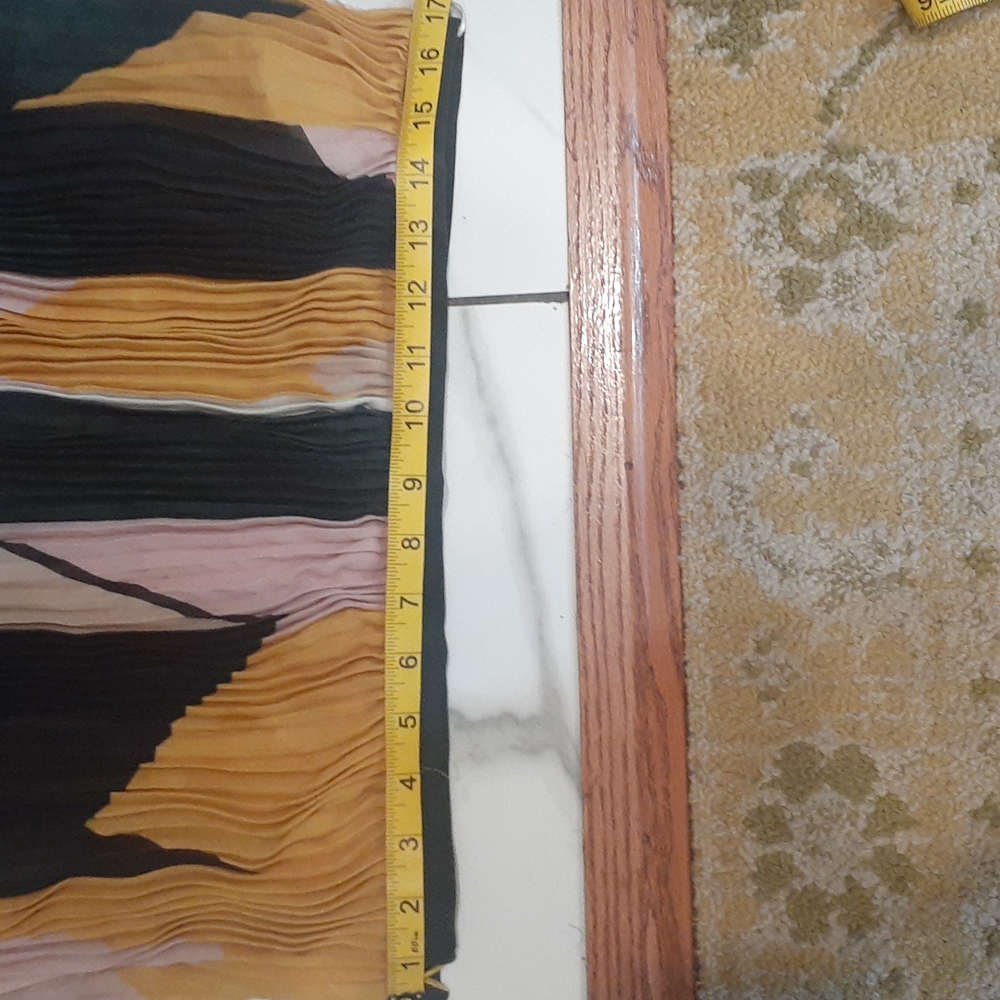 Anthroplogie skirt - Picture 5 of 5